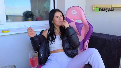 Snapshot of alice_bane chatting on 01-28-25, 10:56 A R Y A  T I A online show from 01-28-25, 10:56