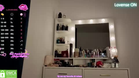 Snapshot of alice_bane chatting on 02-16-26, 08:16 A R Y A T I A online show from 02-16-26, 08:16