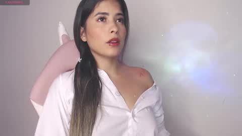 Snapshot of alice_cespedes chatting on 09-14-25, 09:14 alice_cespedes online show from 09-14-25, 09:14
