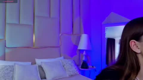 Alice in Wonderland  online show from 02-24-25, 05:11