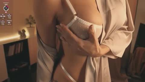 alice_eva online show from 11-25-25, 01:55