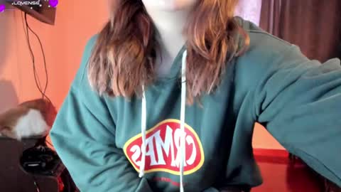 Snapshot of alice_fiend chatting on 02-27-25, 02:43 Alice online show from 02-27-25, 02:43