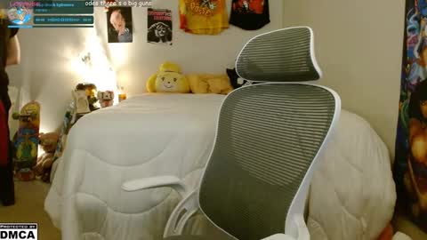 Alice Hatchette online show from 11-18-25, 07:51