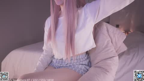 Snapshot of alice_kosmos chatting on 03-12-26, 10:49 Alice online show from 03-12-26, 10:49