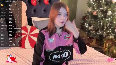 Snapshot of alice_langley chatting on 01-18-26, 02:32 Alice 3 online show from 01-18-26, 02:32