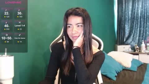 Snapshot of alice_middle01 chatting on 03-16-26, 04:11 Alice online show from 03-16-26, 04:11