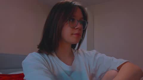 Snapshot of alice_miiiller chatting on 10-01-25, 08:31 Alice online show from 10-01-25, 08:31