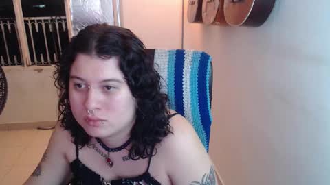 Alicia Aldara online show from 12-04-25, 10:02