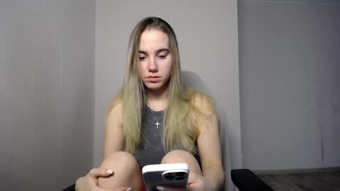 Snapshot of alice_rays_ chatting on 01-18-26, 02:59 Alice online show from 01-18-26, 02:59