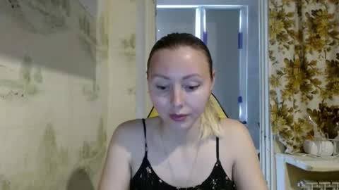 Alice smiles online show from 05-18-26, 12:00