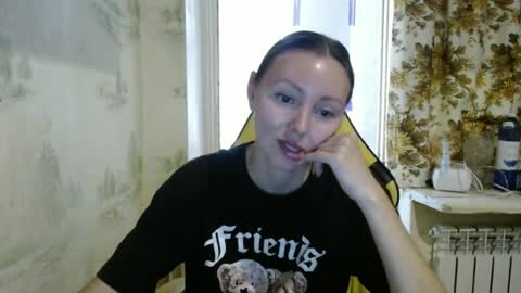 Alice smiles online show from 07-31-26, 12:26