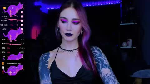 Alice online show from 11-10-25, 06:40