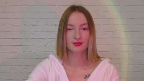 Alice online show from 11-28-25, 02:42