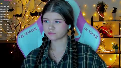 Alice online show from 10-27-25, 10:36