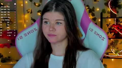 Alice online show from 12-03-25, 07:49