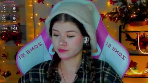 Alice online show from 12-18-25, 12:33