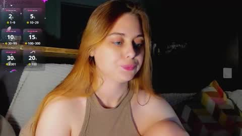 Snapshot of alice_wander chatting on 11-24-25, 12:05 Alice online show from 11-24-25, 12:05