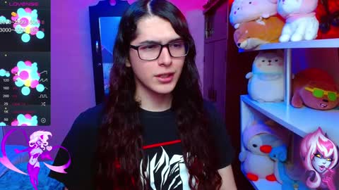 Snapshot of alicebathory_ chatting on 12-17-24, 10:54 Alice Bathory online show from 12-17-24, 10:54