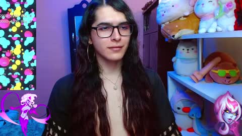 Snapshot of alicebathory_ chatting on 02-01-25, 01:44 Alice Bathory online show from 02-01-25, 01:44