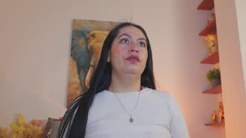 Alice Corner online show from 12-17-25, 12:11