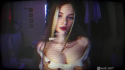 Snapshot of alicecost chatting on 12-19-25, 04:47 alicecost online show from 12-19-25, 04:47