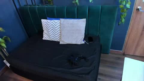 Alice online show from 04-21-26, 11:38