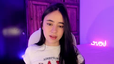 Snapshot of alicee_2 chatting on 12-09-24, 05:08 Aliceee .. 97YP9VWGZHrefnav wishlist lists 1 online show from 12-09-24, 05:08