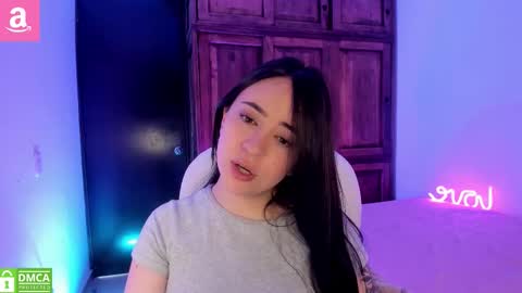 Snapshot of alicee_2 chatting on 09-25-25, 05:27 Aliceee .. 97YP9VWGZHrefnav wishlist lists 1 online show from 09-25-25, 05:27