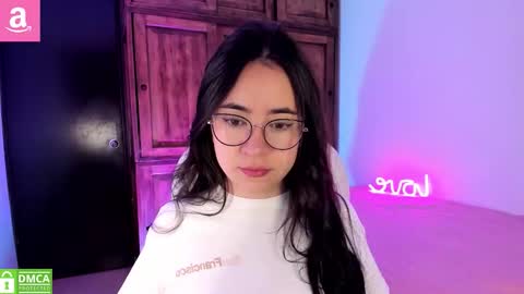 Snapshot of alicee_2 chatting on 03-09-26, 10:08 Aliceee .. 97YP9VWGZHrefnav wishlist lists 1 online show from 03-09-26, 10:08