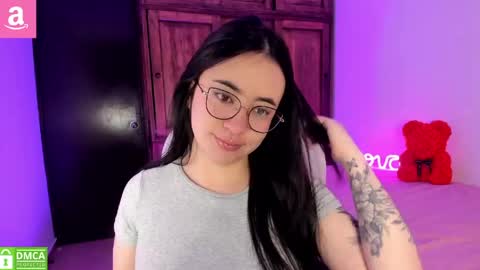 Aliceee  ..   97YP9VWGZHrefnav wishlist lists 1 online show from 05-22-26, 10:10