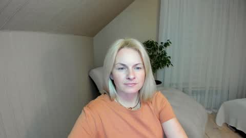 Snapshot of alicee__grace chatting on 01-16-25, 03:13 Alicee online show from 01-16-25, 03:13