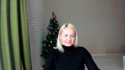 Snapshot of alicee__grace chatting on 01-20-25, 08:52 Alicee online show from 01-20-25, 08:52