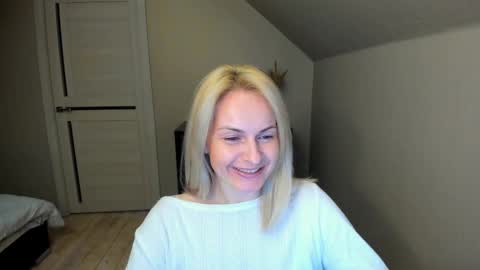 Snapshot of alicee__grace chatting on 02-23-25, 05:07 Alicee online show from 02-23-25, 05:07