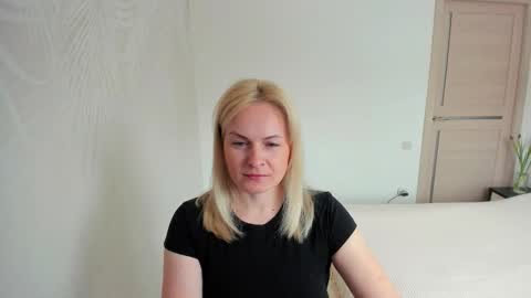 Snapshot of alicee__grace chatting on 03-16-26, 08:40 Alicee online show from 03-16-26, 08:40