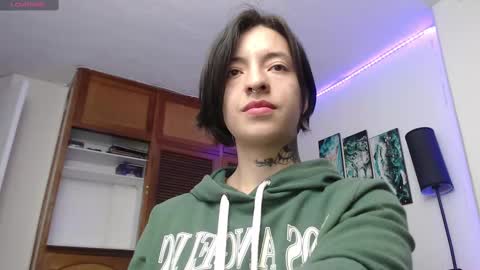 alicee_logan_ online show from 09-29-25, 01:22