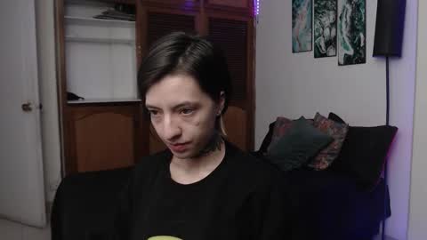 alicee_logan_ online show from 11-20-25, 01:06