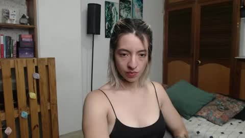 alicee_logan_ online show from 06-28-26, 02:17