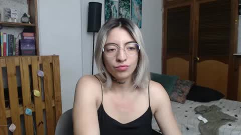 alicee_logan_ online show from 07-20-26, 02:26