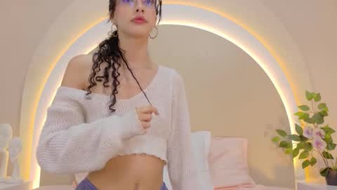 alice online show from 11-10-25, 04:17