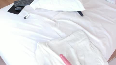 Snapshot of alicehanz_ chatting on 02-02-25, 07:09 Alice online show from 02-02-25, 07:09