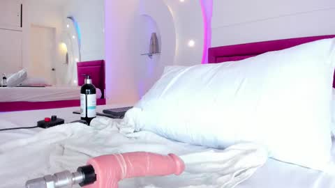 Snapshot of alicehanz_ chatting on 02-09-25, 07:38 Alice online show from 02-09-25, 07:38