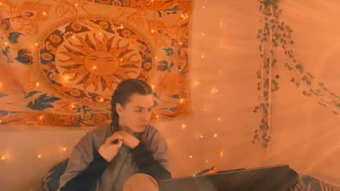 Alice online show from 02-18-26, 05:14