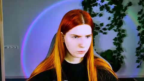 Alice online show from 06-25-26, 05:12