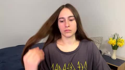 alicekollt online show from 04-29-26, 10:49