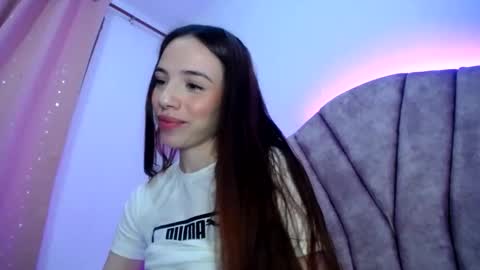 Snapshot of alicemary_533 chatting on 10-27-25, 05:55 Your Alice online show from 10-27-25, 05:55