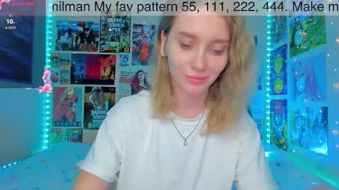 Alice  online show from 12-17-24, 02:22