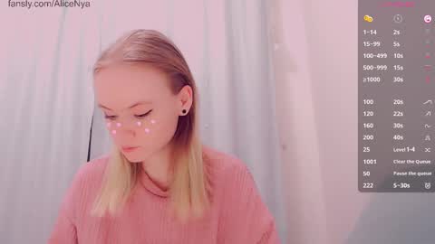 Snapshot of alicenya chatting on 01-13-26, 06:18 Alice online show from 01-13-26, 06:18