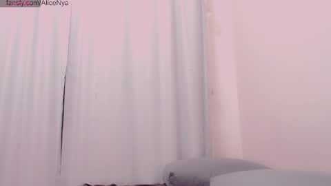 Snapshot of alicenya chatting on 01-14-26, 06:08 Alice online show from 01-14-26, 06:08