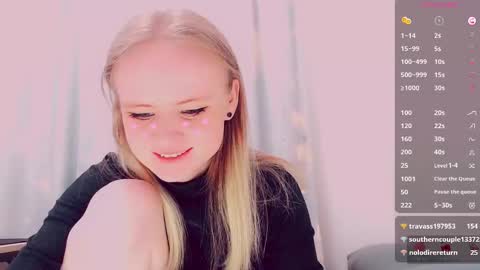 Snapshot of alicenya chatting on 03-06-26, 05:04 Alice online show from 03-06-26, 05:04