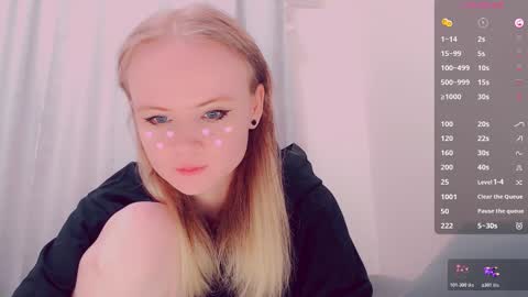 Snapshot of alicenya chatting on 03-08-26, 05:44 Alice online show from 03-08-26, 05:44